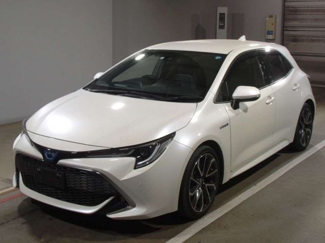 2135 Toyota Corolla sport ZWE211H 2018 г. (TAA Chubu)